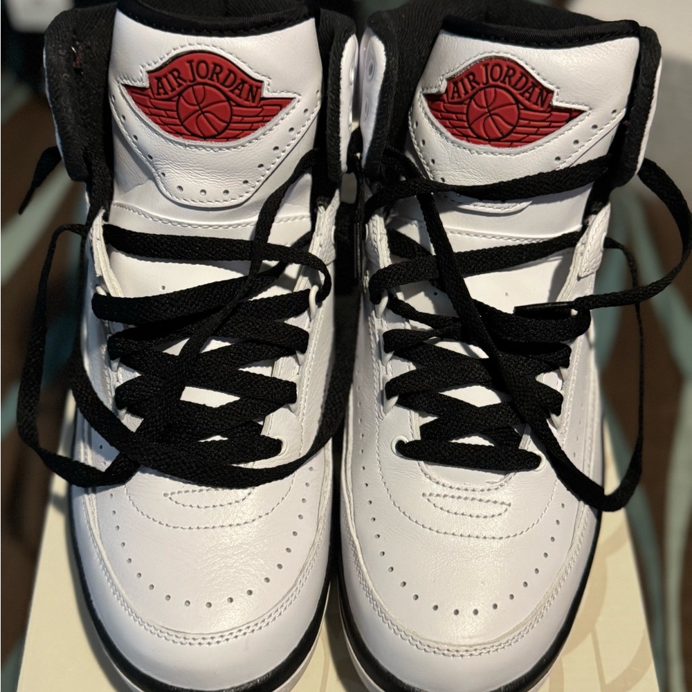 Jordan 2 Fire Red